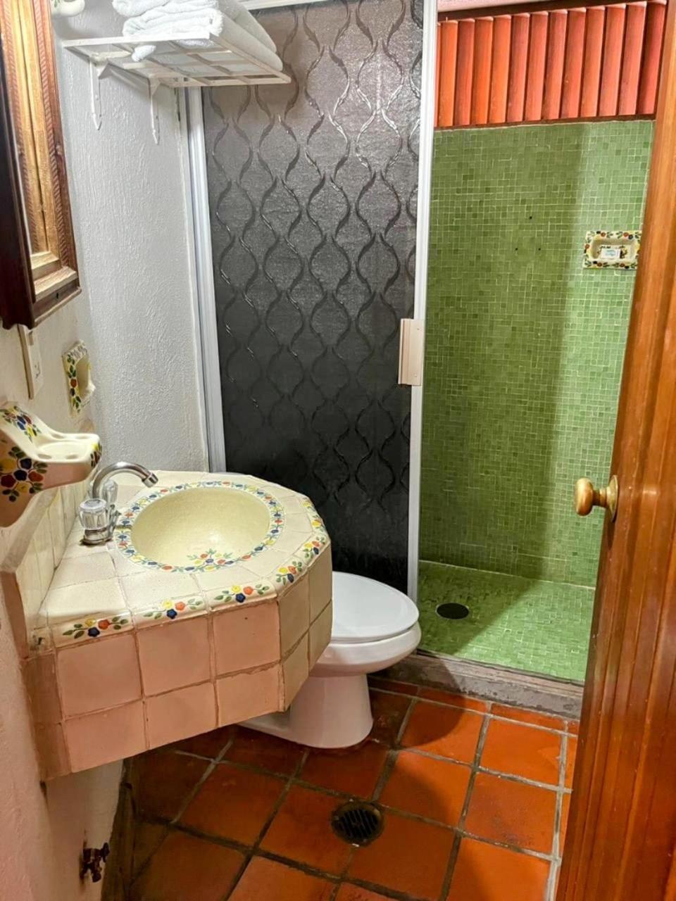 Готель Casa Shaguiba Crucecita  Екстер'єр фото